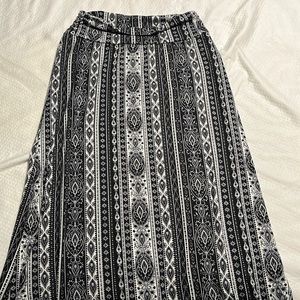 Printed maxi skirt